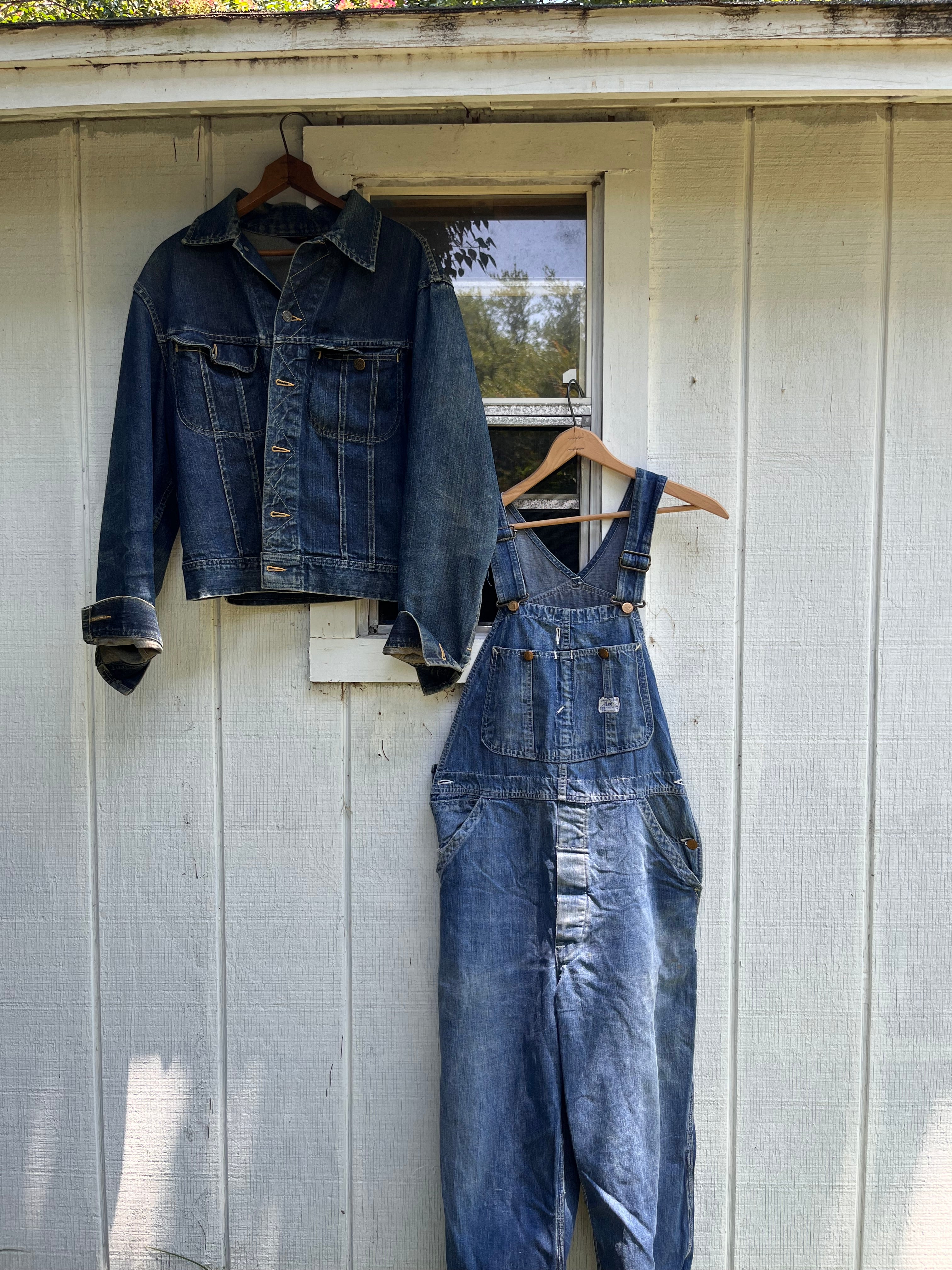 Late 30s/40s Lee house logo overalls

50s/60s Lee 01-J denim jacket