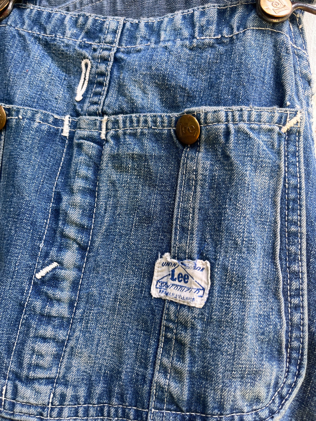 Late 30s/40s Lee house logo overalls

50s/60s Lee 01-J denim jacket